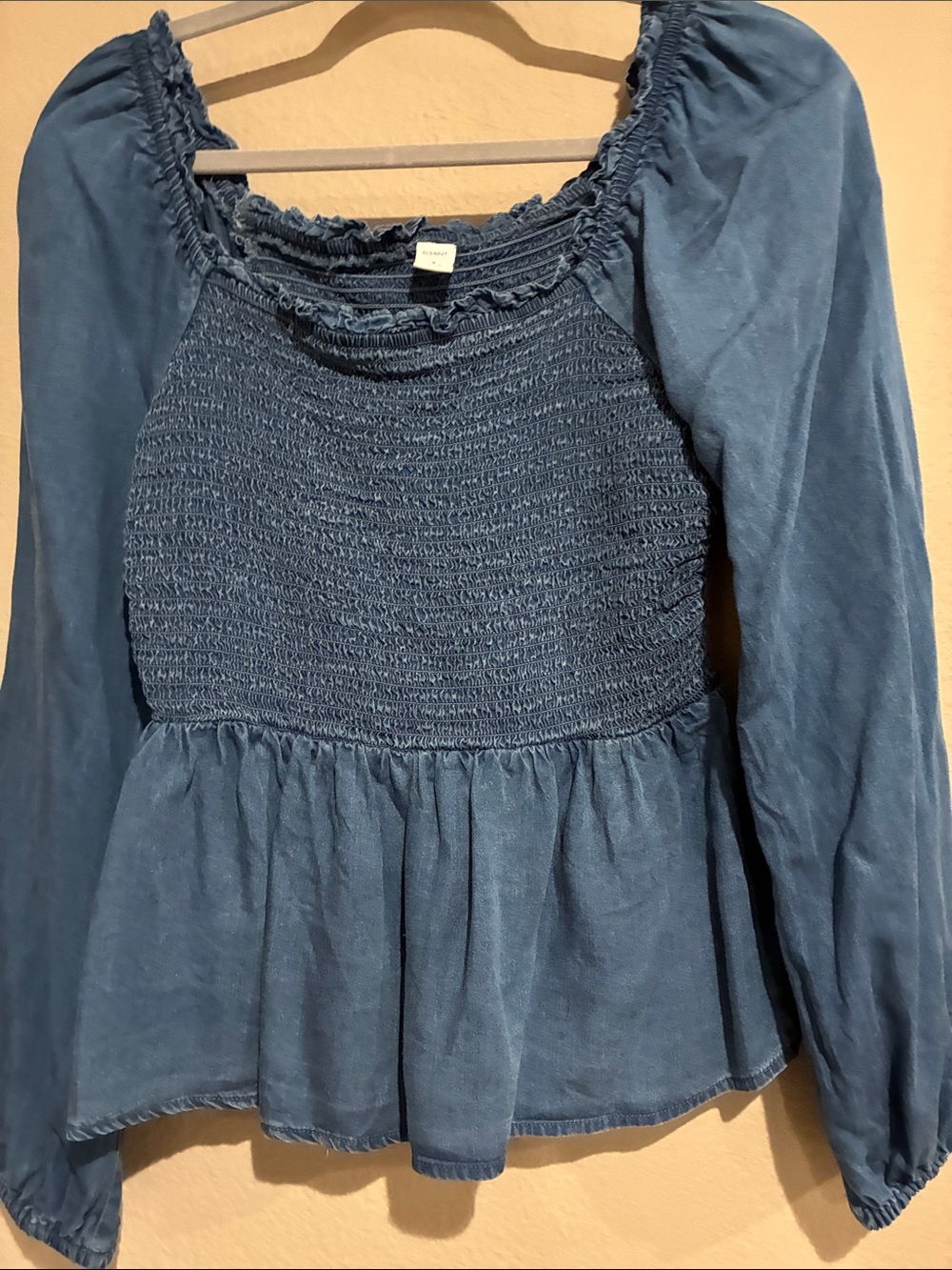 Old Navy Blue Smocked Peplum Long-Sleeve Top